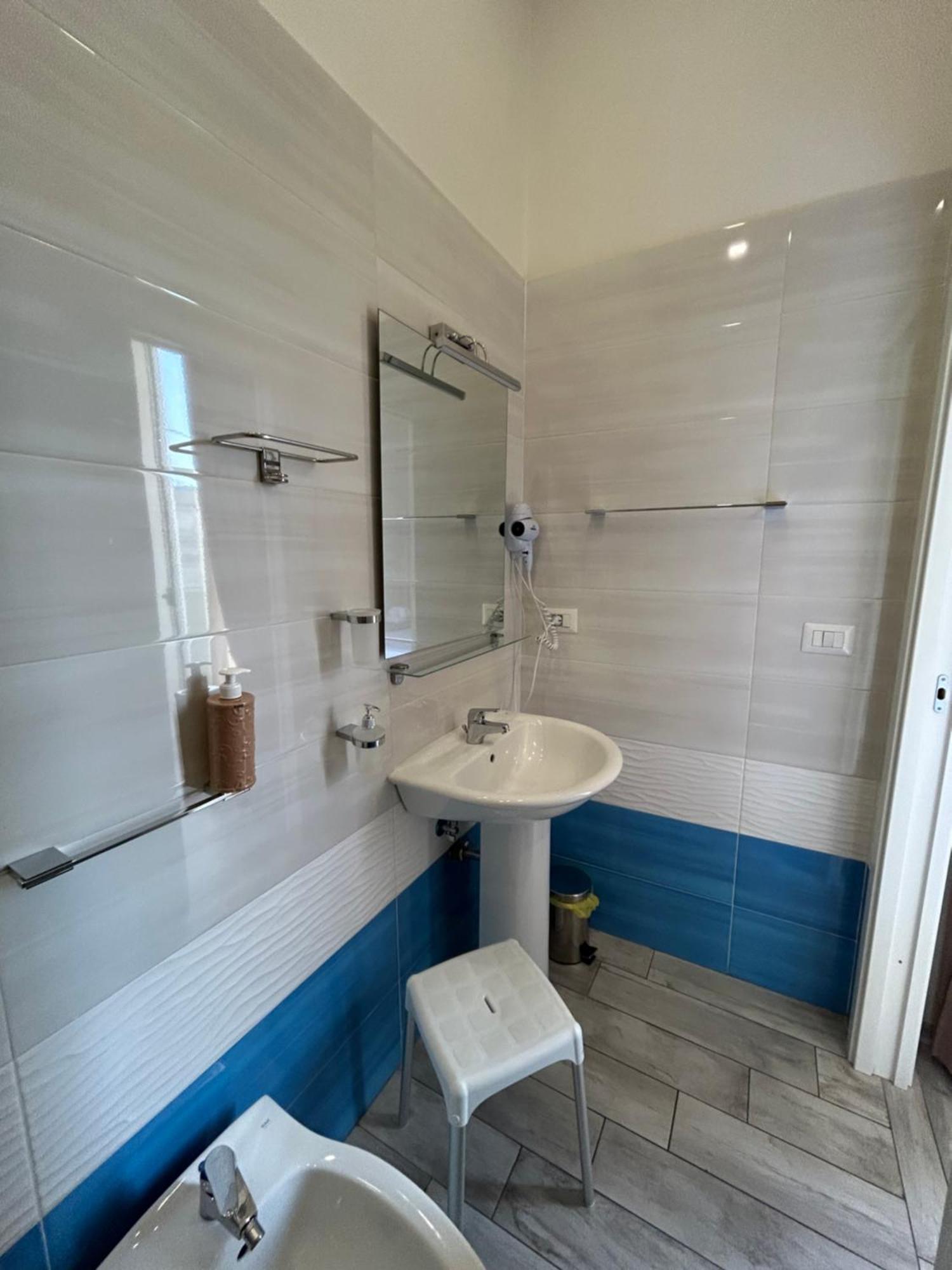 B&B Napoli Centrale N 74 エクステリア 写真