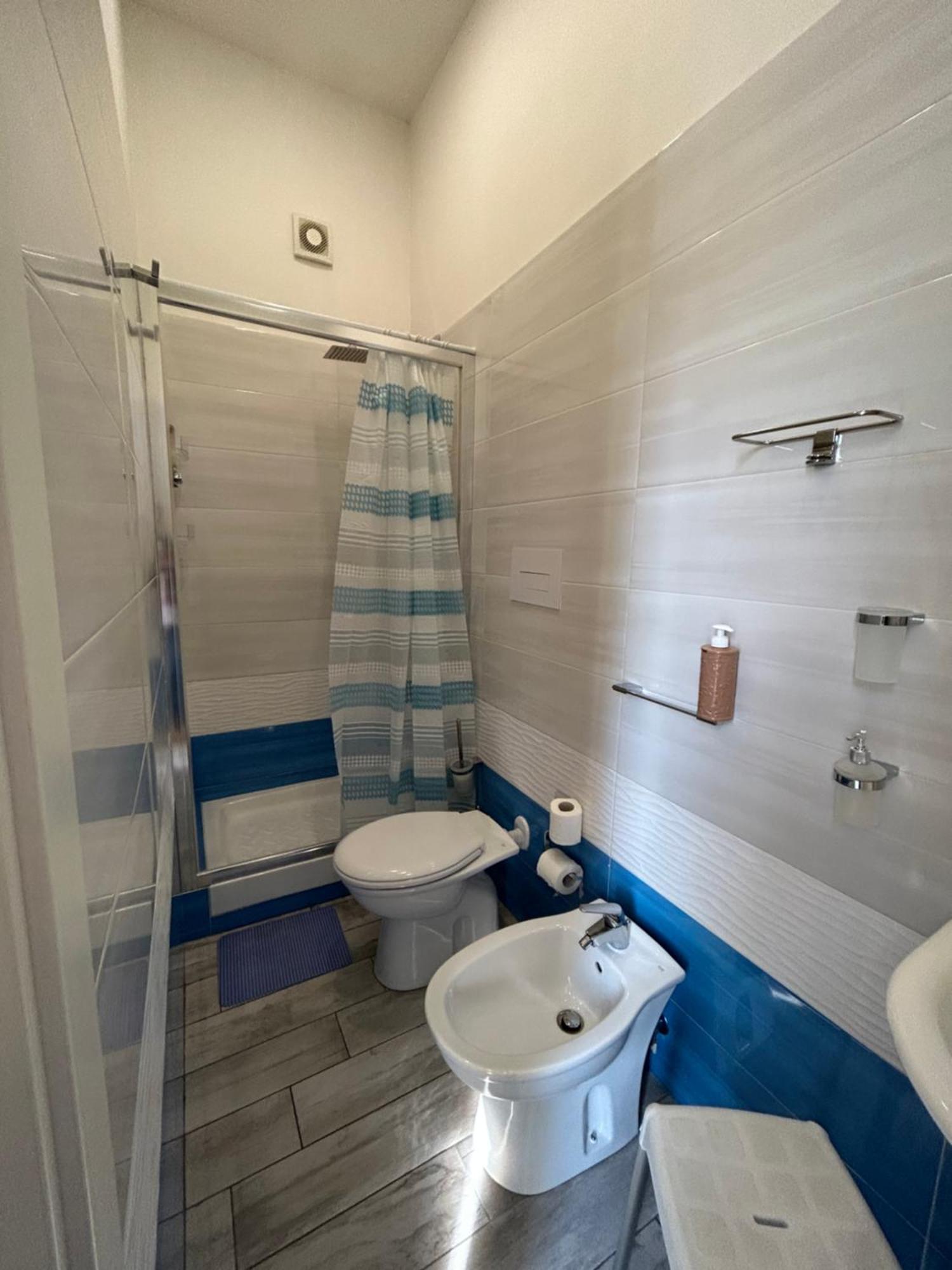 B&B Napoli Centrale N 74 エクステリア 写真