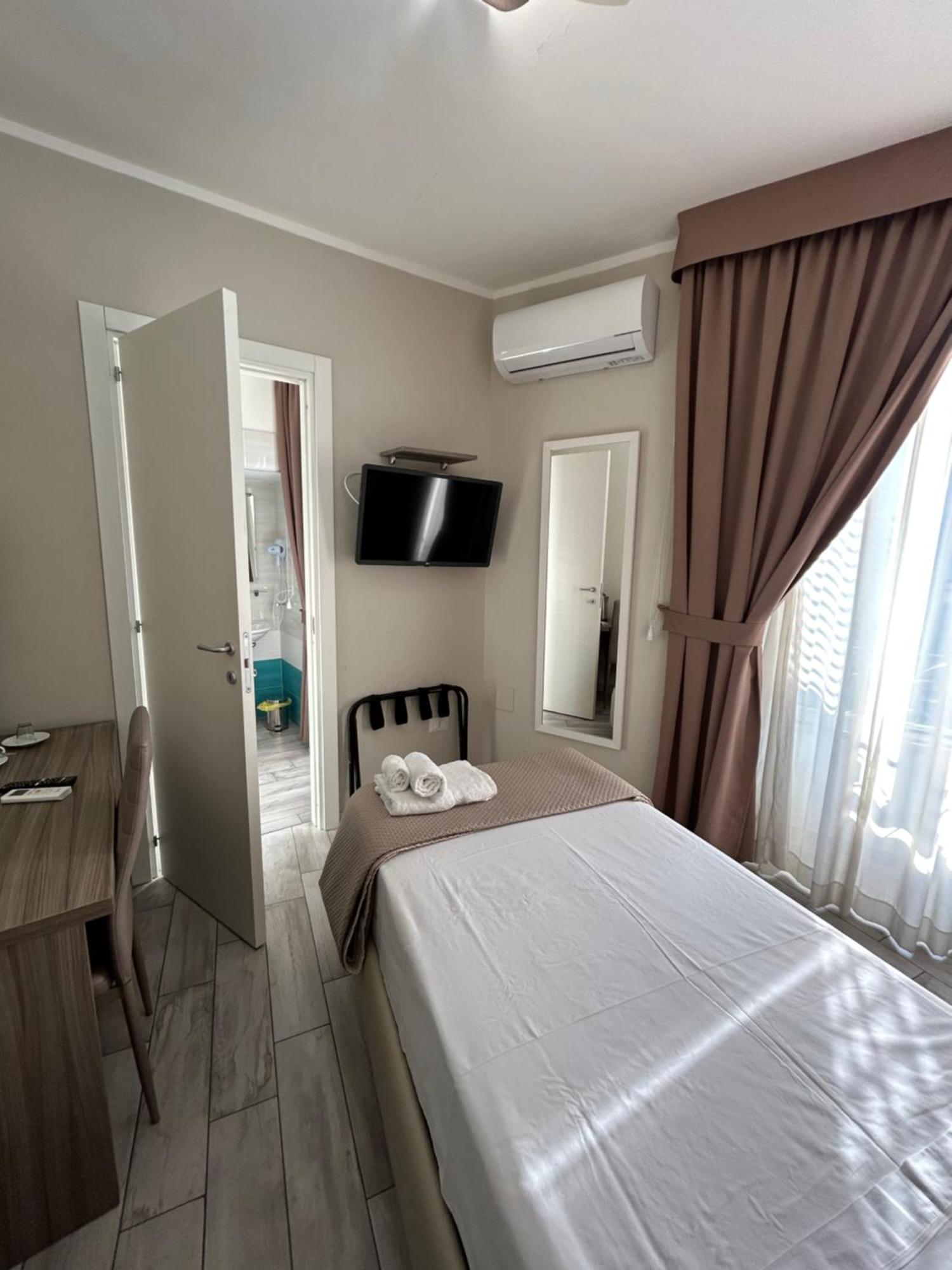 B&B Napoli Centrale N 74 エクステリア 写真