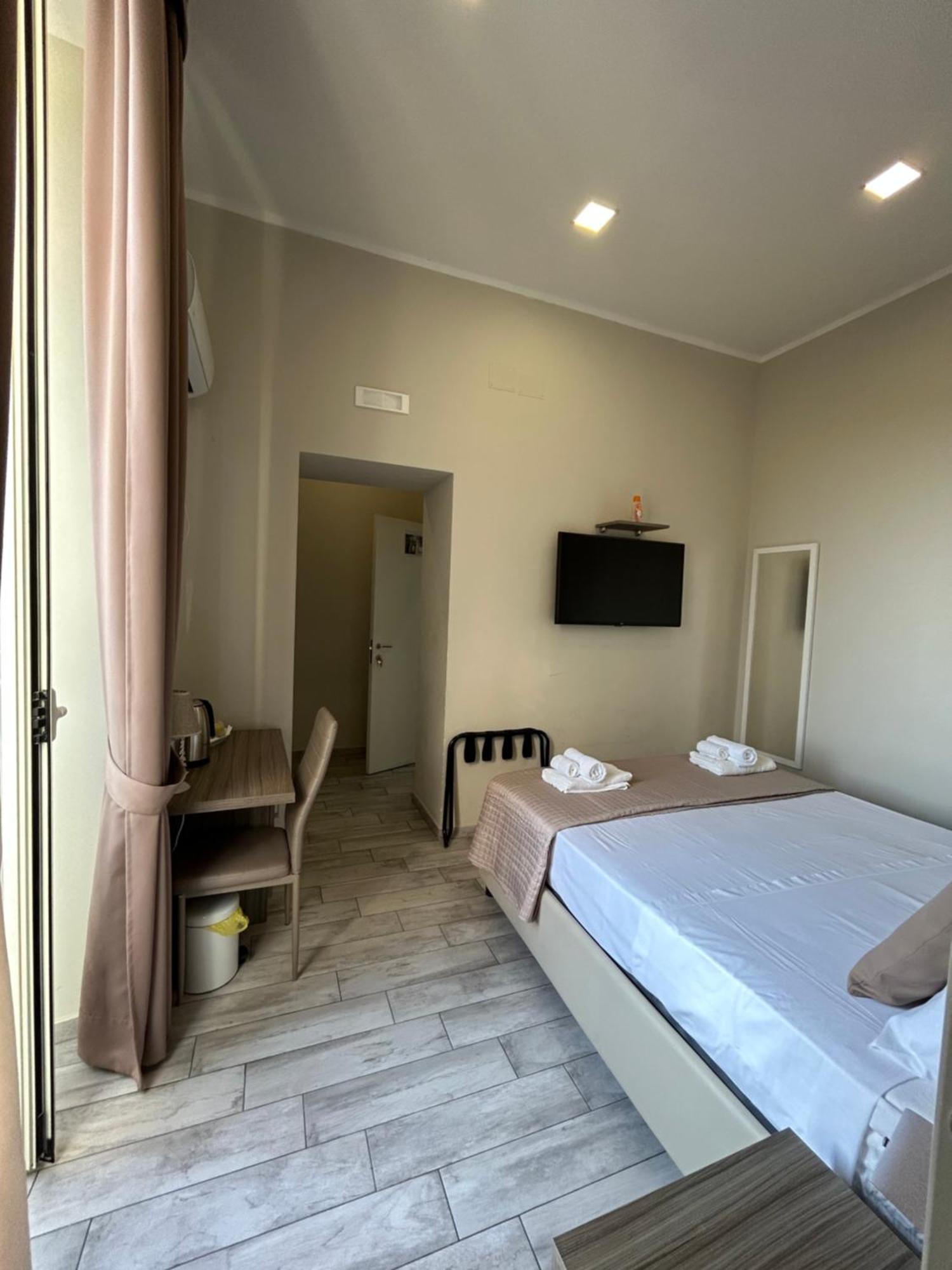 B&B Napoli Centrale N 74 エクステリア 写真