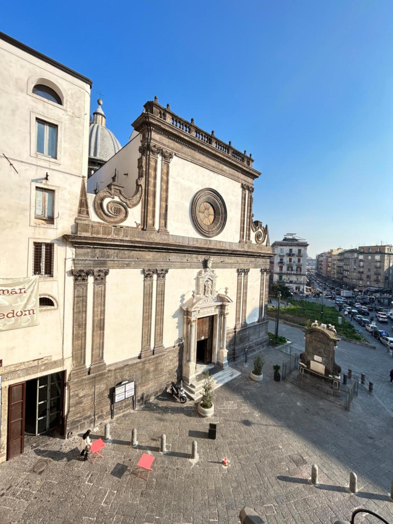 B&B Napoli Centrale N 74 エクステリア 写真