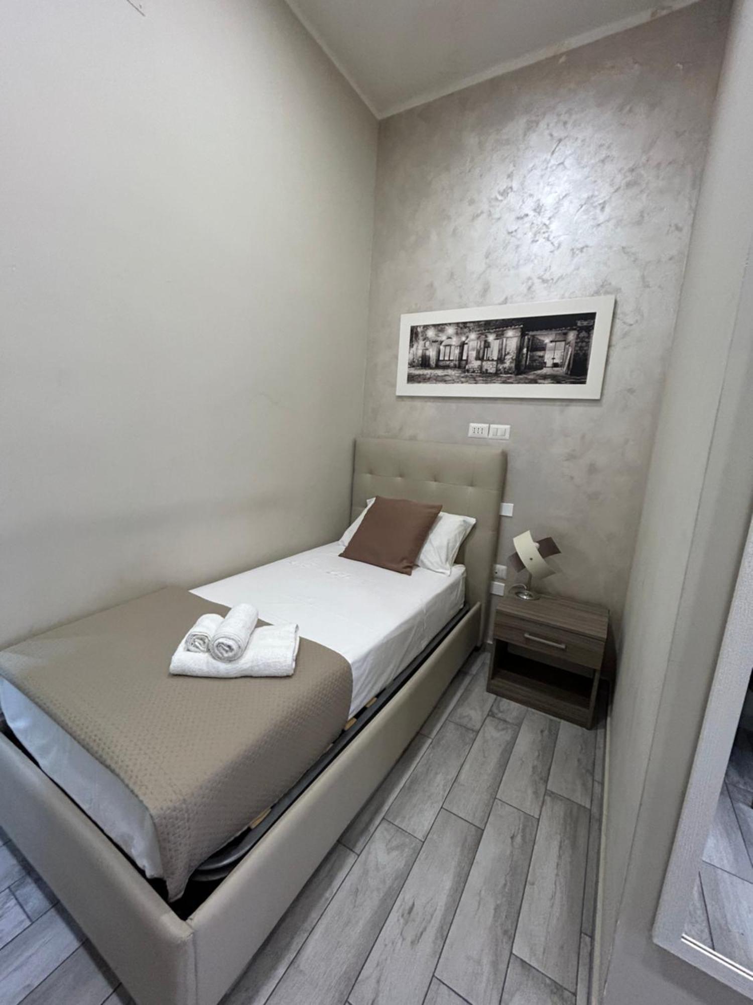 B&B Napoli Centrale N 74 エクステリア 写真