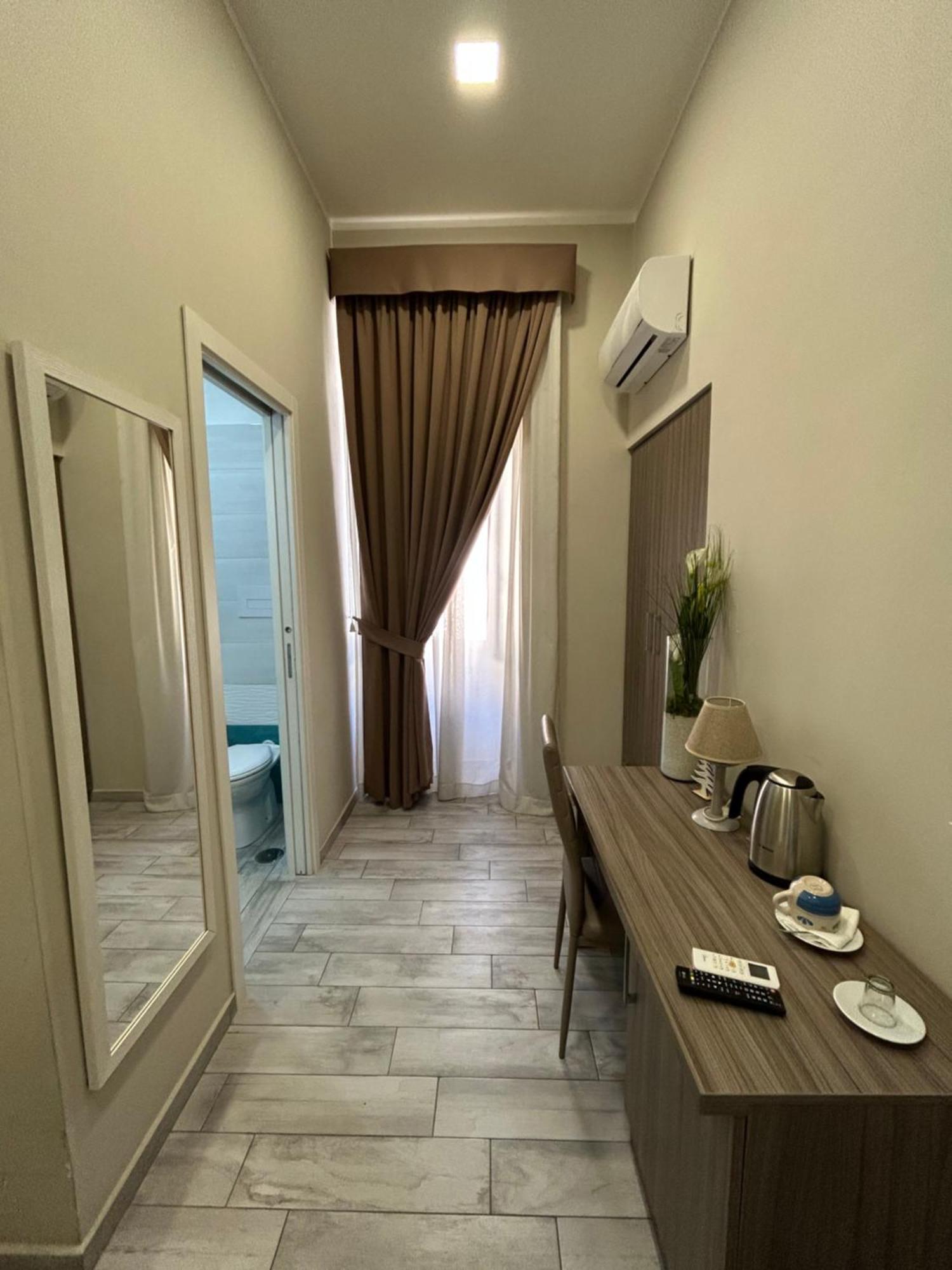 B&B Napoli Centrale N 74 エクステリア 写真
