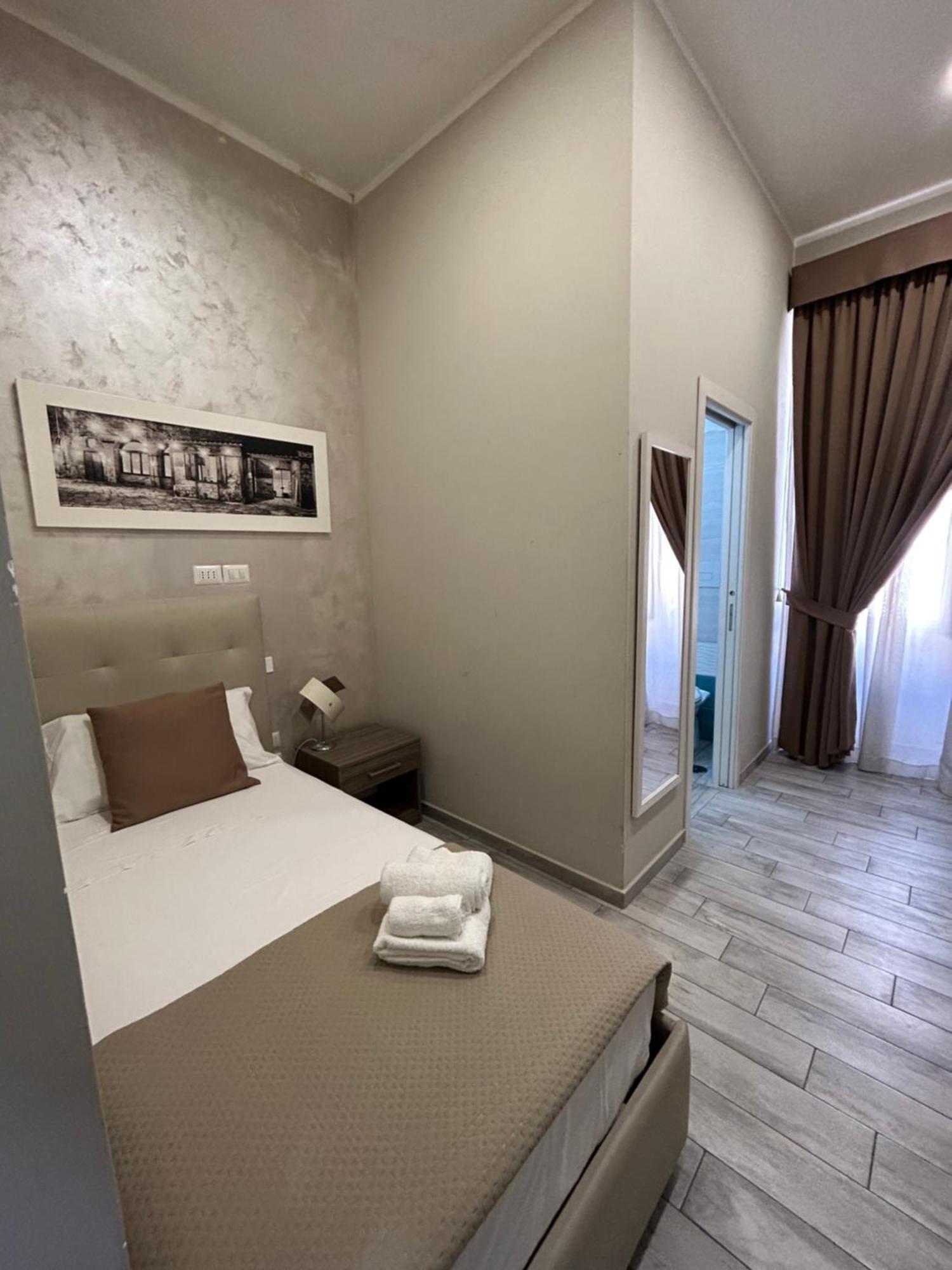 B&B Napoli Centrale N 74 エクステリア 写真